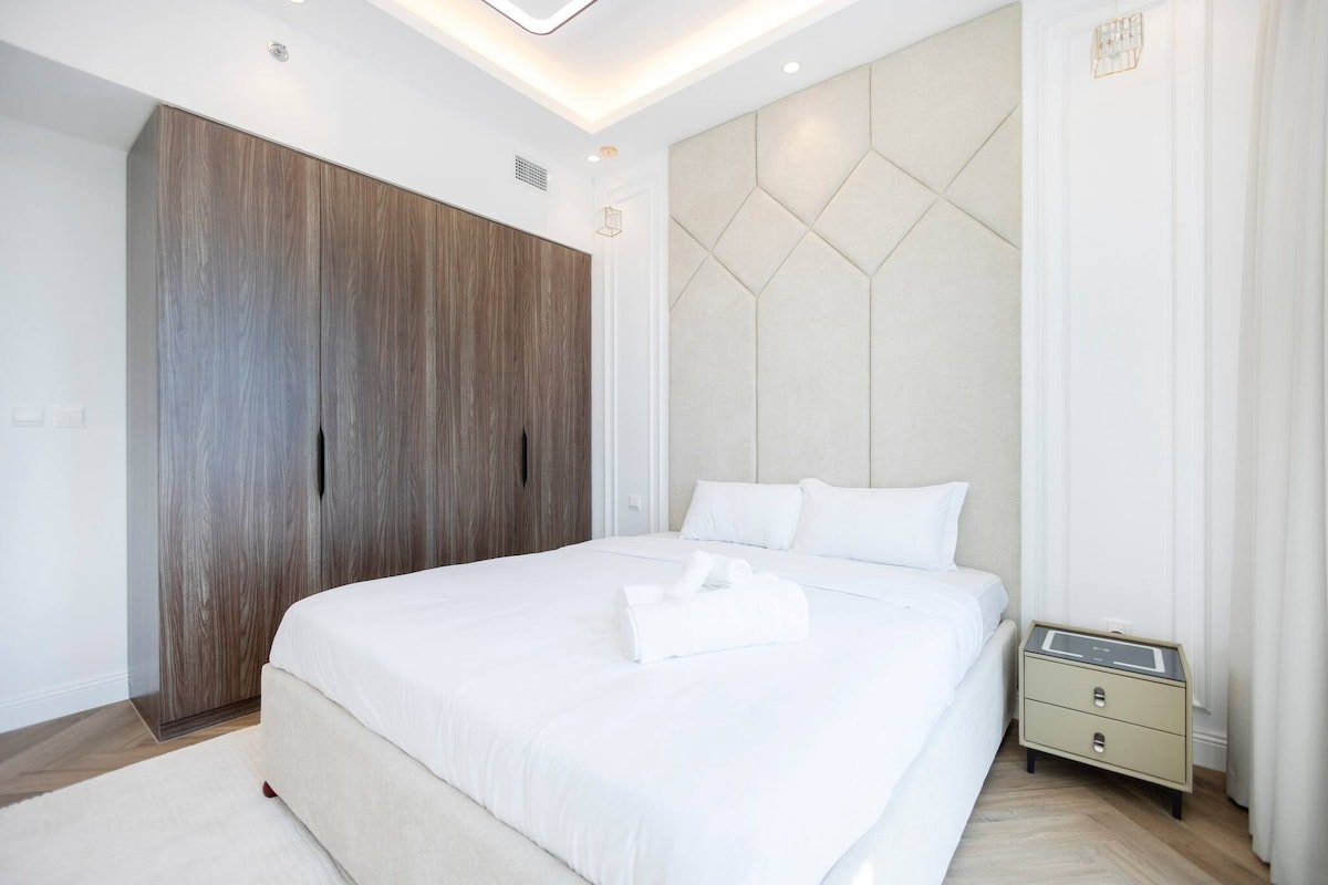 Luxurious 3br Apt Offering Full Burj Al Arab Views full screen image